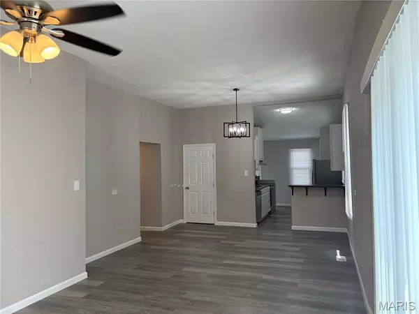 East Alton, IL 62024,618 Broadway