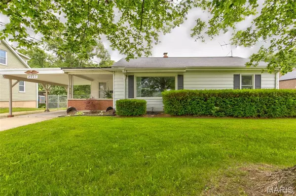 Alton, IL 62002,2507 N Rodgers AVE