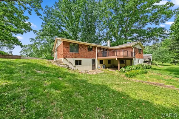 St Louis, MO 63129,2603 Blackforest DR