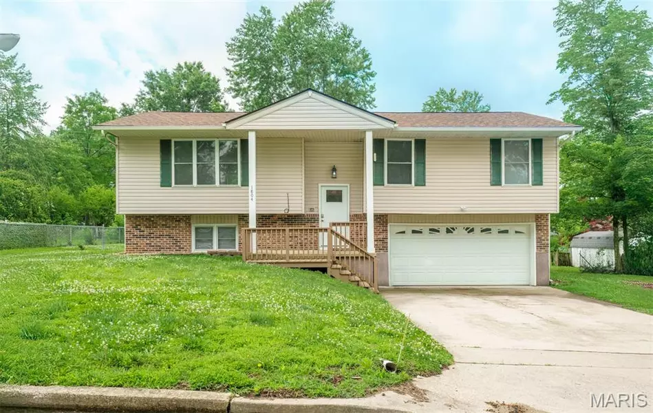 1804 Meadow CT, Rolla, MO 65401