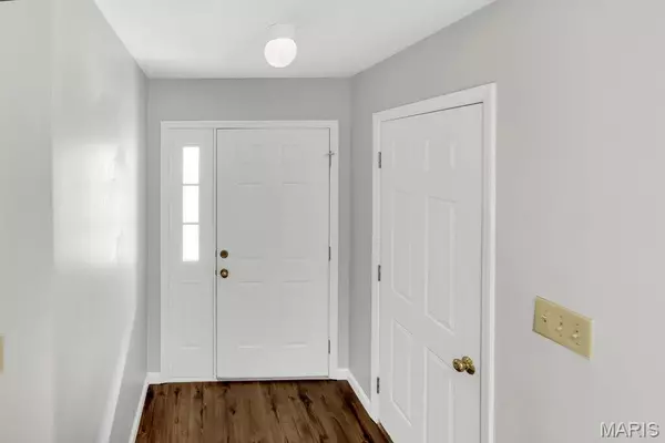 Maryland Heights, MO 63043,3196 Autumn Trace DR