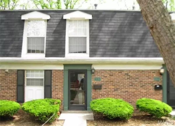 420 Chapel Ridge DR, Hazelwood, MO 63042