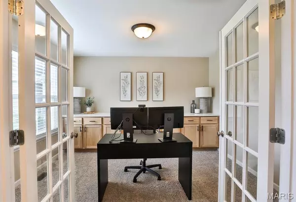 Eureka, MO 63025,5310 Mitschang CT