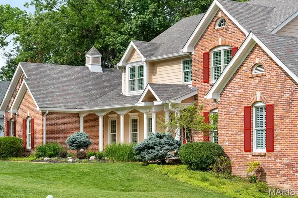 Chesterfield, MO 63005,16427 Andraes DR