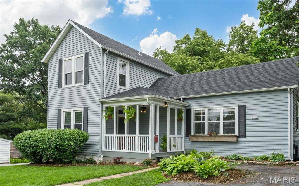 1012 Summit AVE, Webster Groves, MO 63119