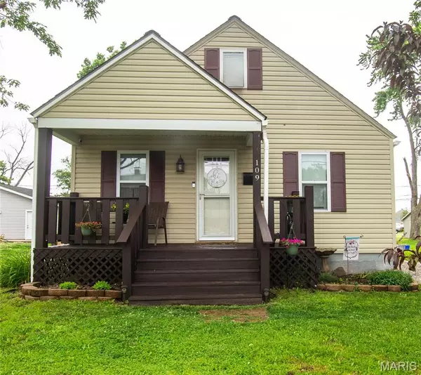 Wood River, IL 62095,109 N 13th ST