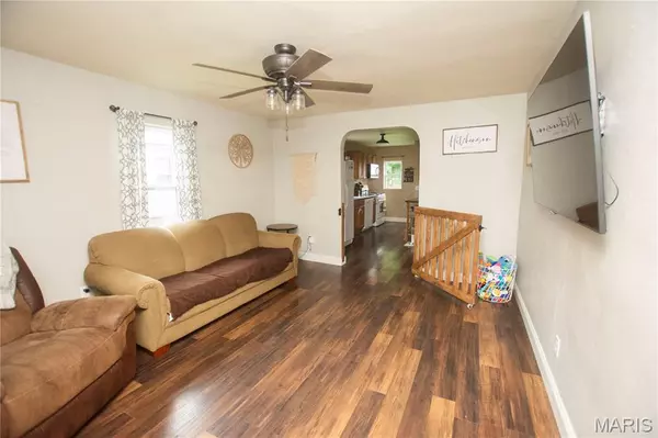 Wood River, IL 62095,109 N 13th ST