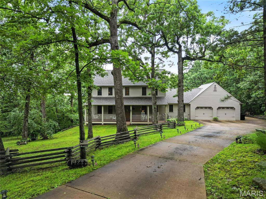 1423 Emily LN, Festus, MO 63028