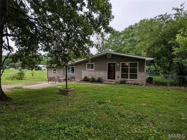 326 S Elm ST,  Bethalto,  IL 62010