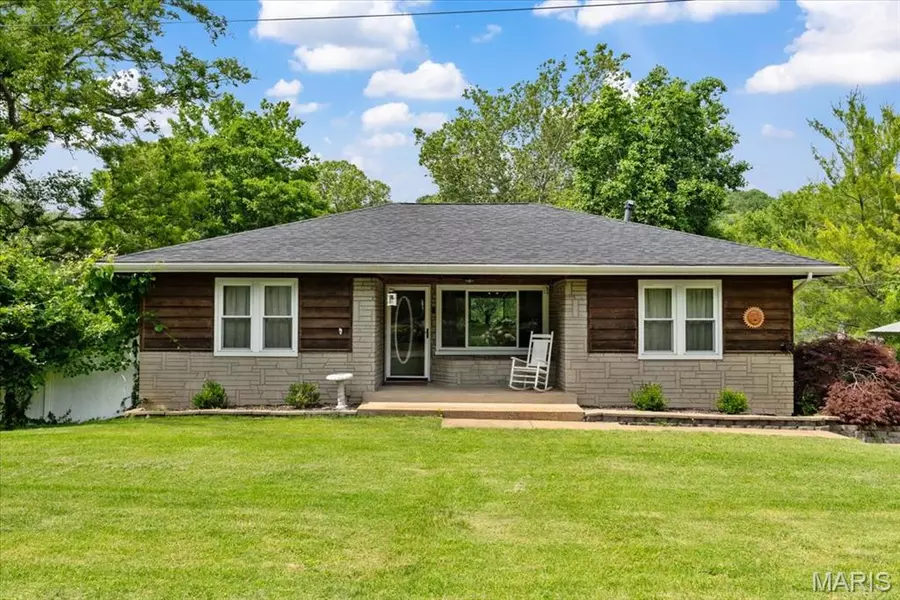 2707 Stonecrest DR, Unincorporated, MO 63010
