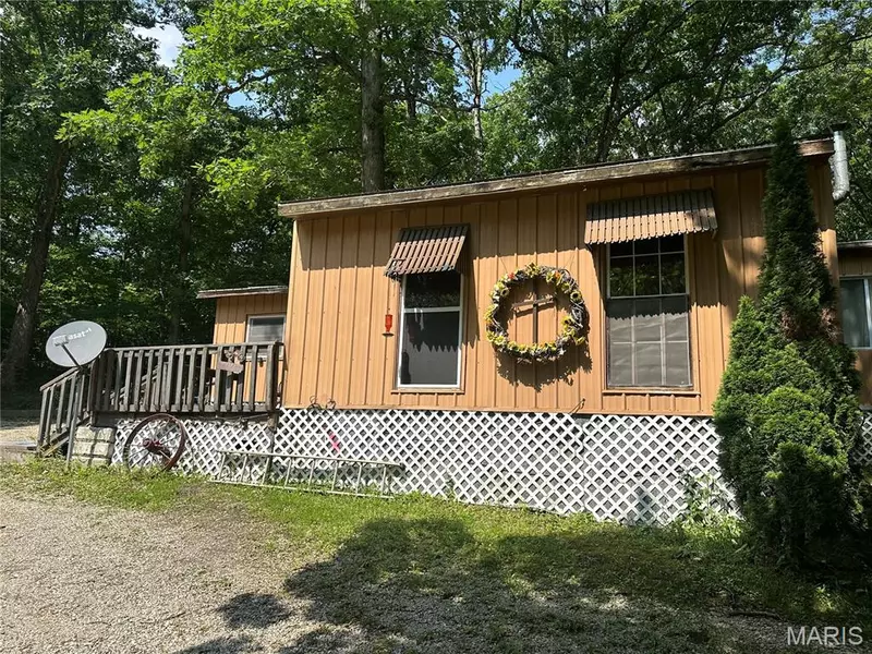 6003 County Road 231, Monroe City, MO 63456