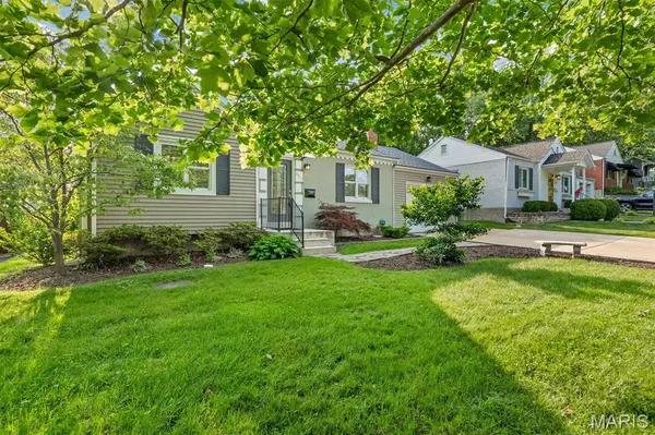 Webster Groves, MO 63119,657 Lilac AVE