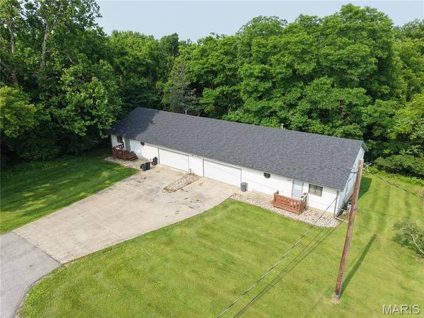 1747-1749 Bay AVE, Hannibal, MO 63401