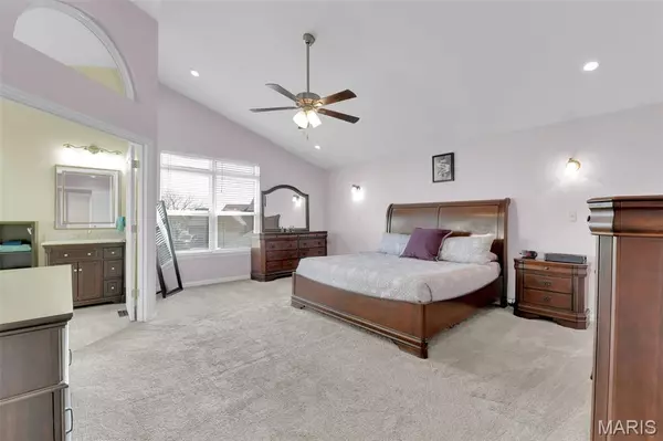 Wentzville, MO 63385,865 Dylan DR