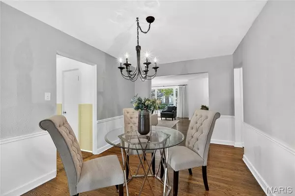 Webster Groves, MO 63119,1135 Eastbrook LN