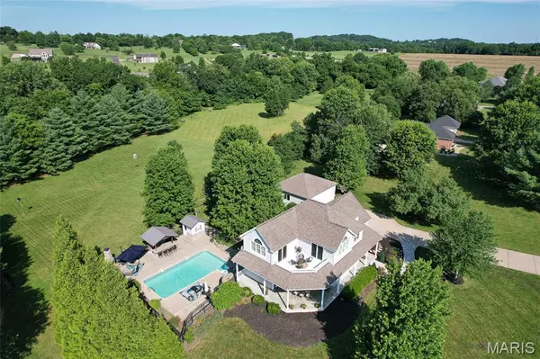 133 Pennant DR, Washington, MO 63090