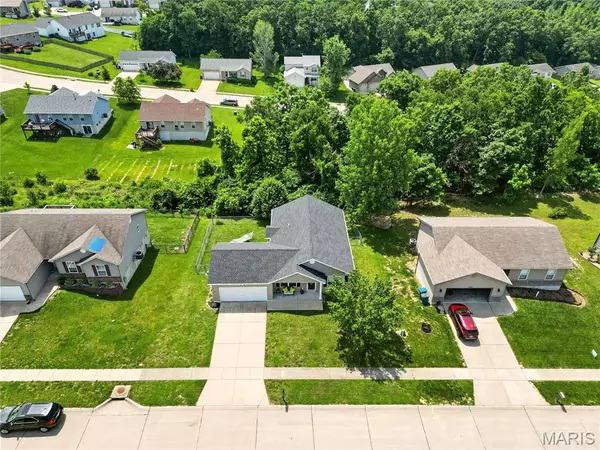 Hillsboro, MO 63050,5520 Red Tailed Hawk DR