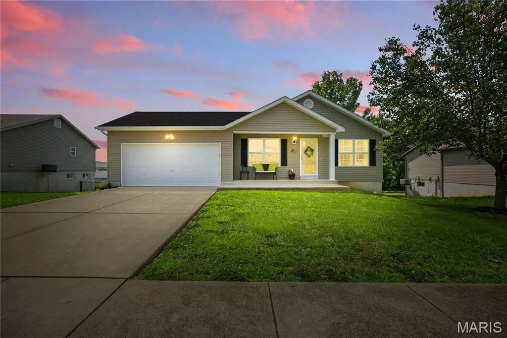 Hillsboro, MO 63050,5520 Red Tailed Hawk DR