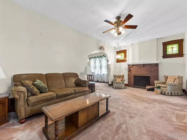Red Bud, IL 62278,332 Locust ST
