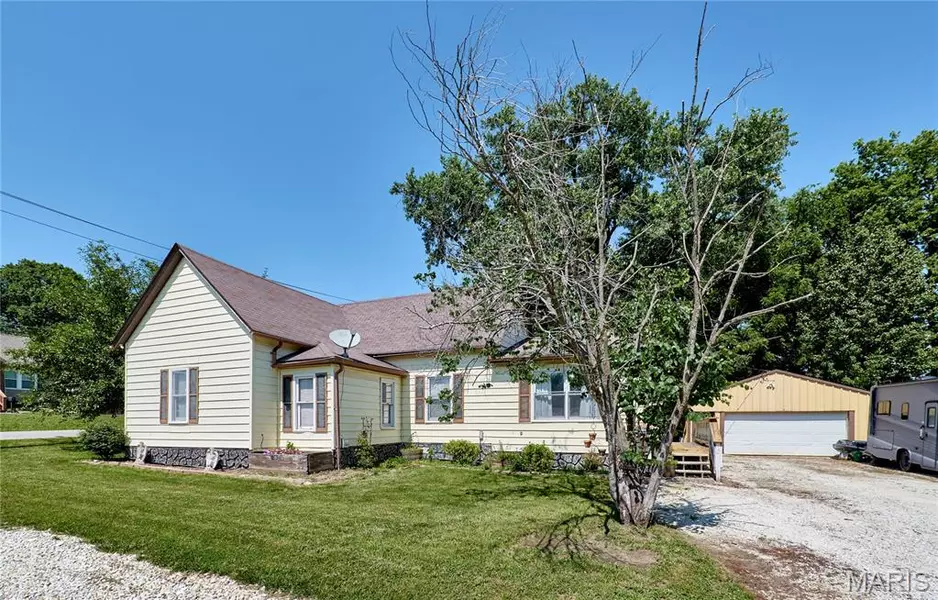 100 Knox ST, Troy, MO 63379