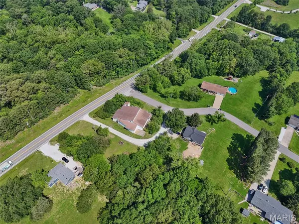 Defiance, MO 63341,1462 Highway DD