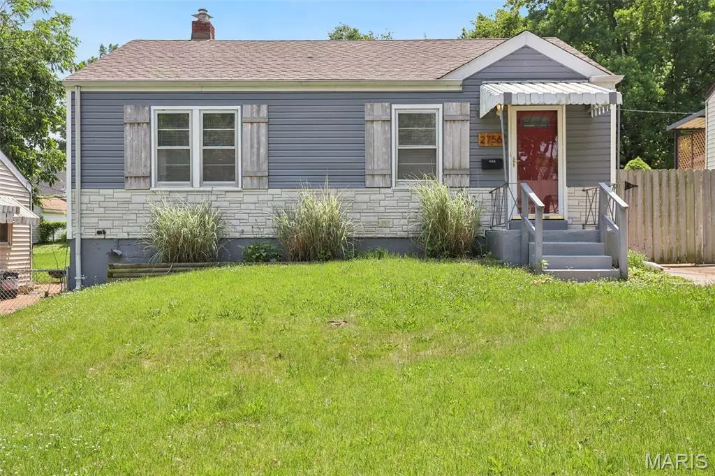 St Louis, MO 63125,2756 Hawson DR