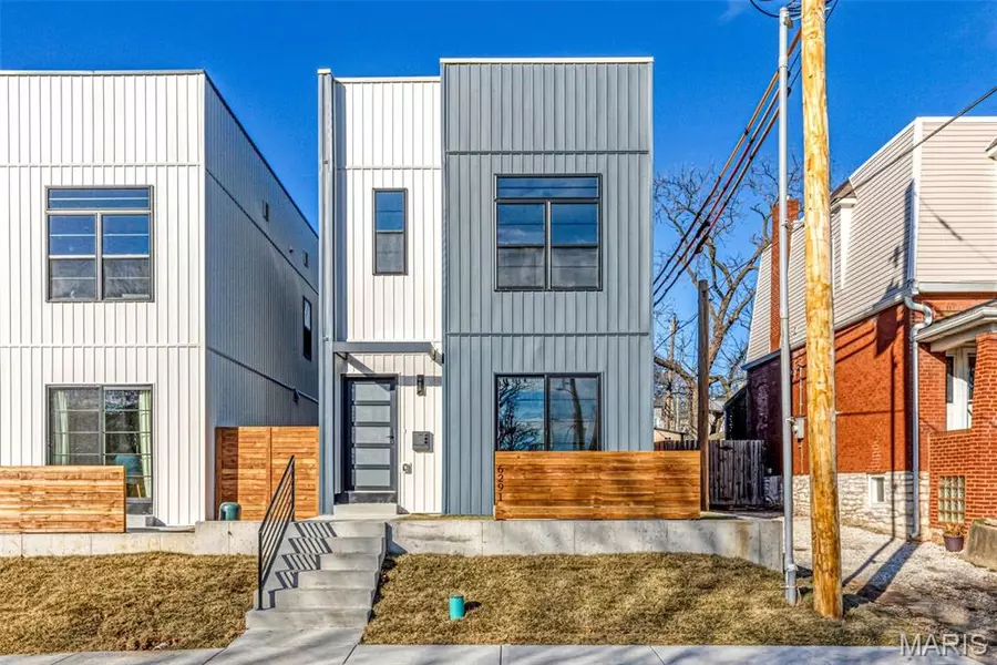 6291 Magnolia AVE, St Louis, MO 63139