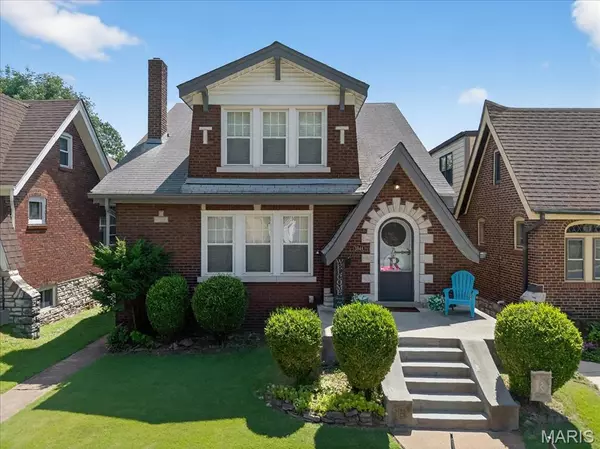 3844 French CT, St Louis, MO 63116