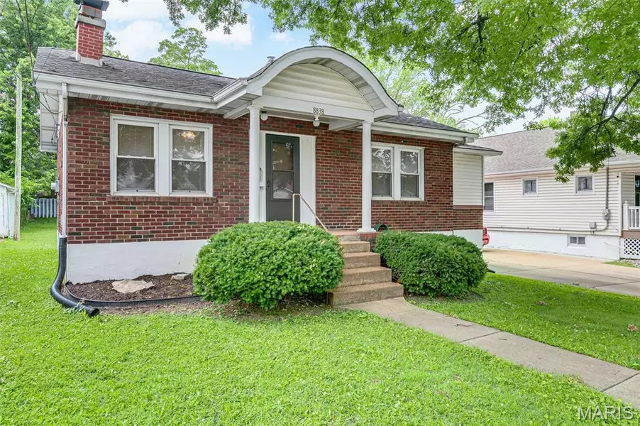 8838 Olden AVE, Overland, MO 63114