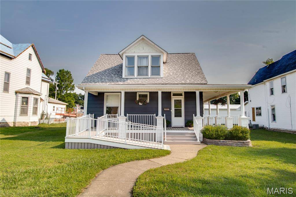 408 N N Main ST, Carrollton, IL 62016