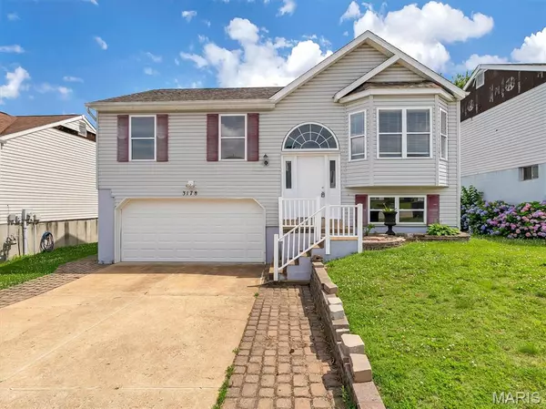 3178 5 Oaks DR,  Arnold,  MO 63010