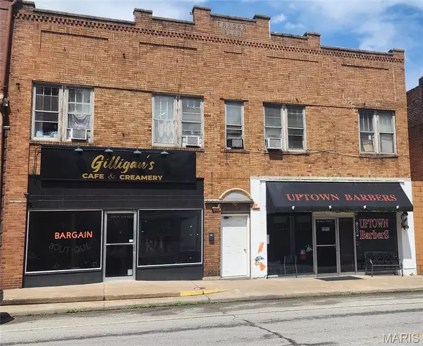 104-106 W Stacey ST, Chester, IL 62233