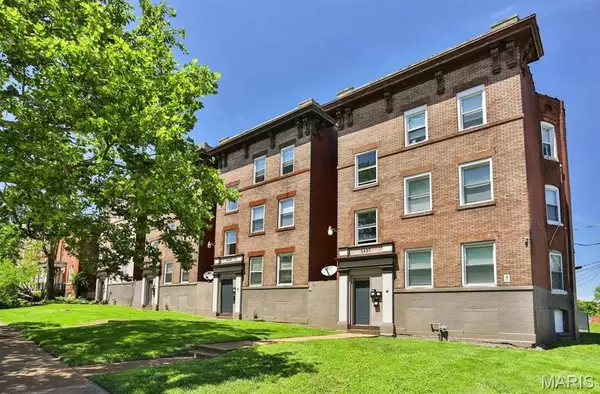 5437 Page BLVD, St Louis, MO 63112