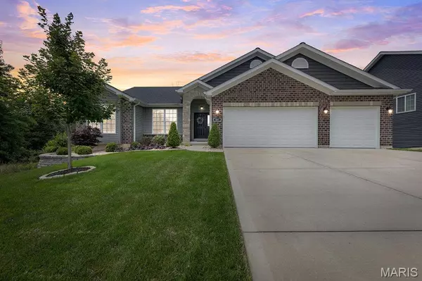805 Cimarron Meadows DR, Wentzville, MO 63385