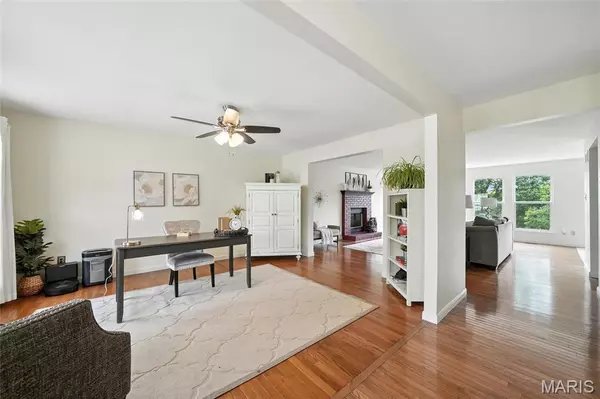 Ballwin, MO 63021,354 Panhurst CT