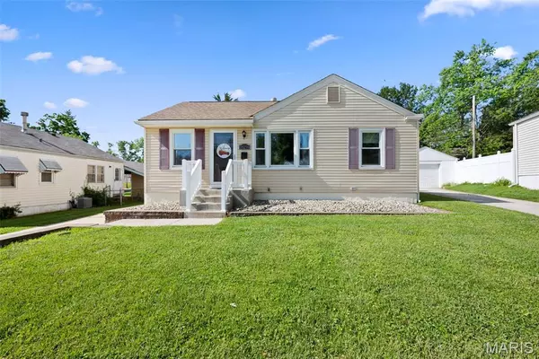 St Ann, MO 63074,10256 Saint Dennis LN
