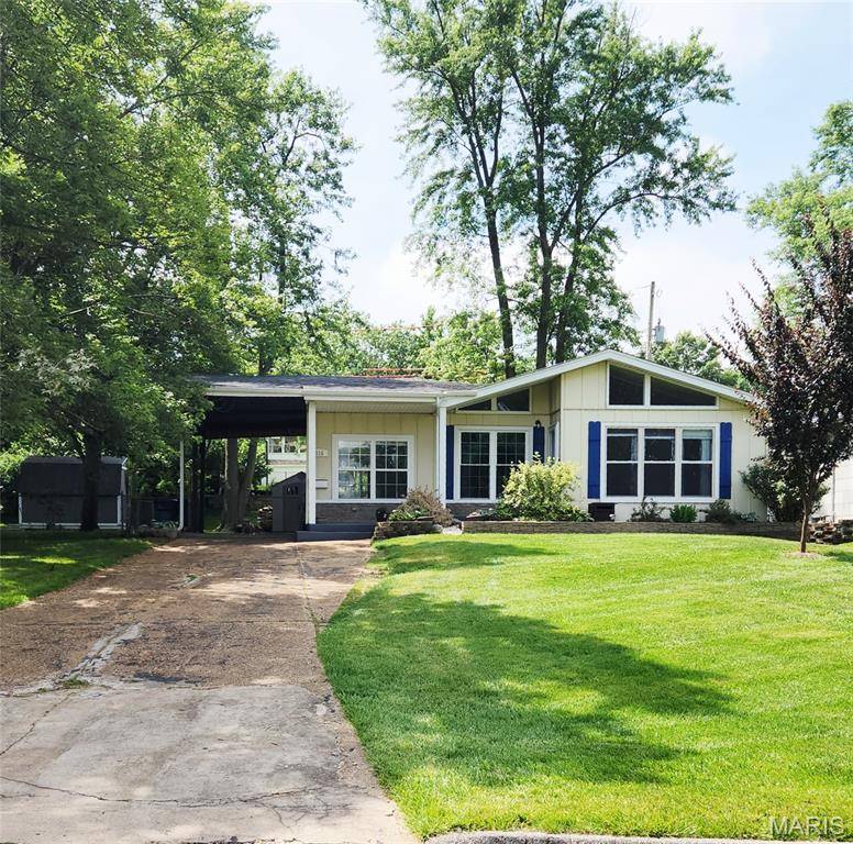 316 Lakeside DR, Ballwin, MO 63021