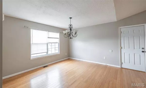 Waynesville, MO 65583,162 Lyle Curtis CIR