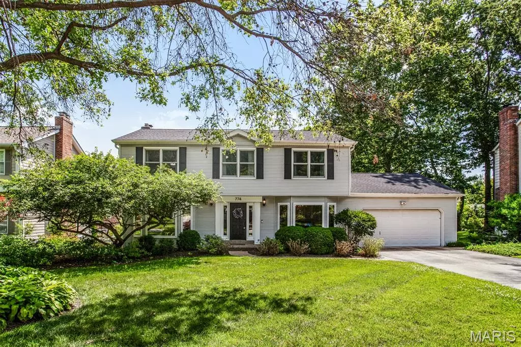 Glendale, MO 63122,774 Chain Ridge RD