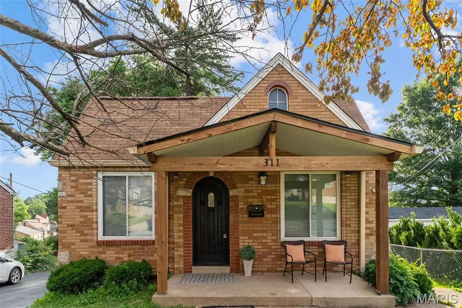 311 Atlas DR, St Louis, MO 63125