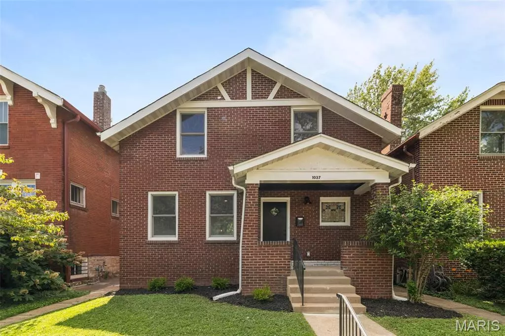 St Louis, MO 63139,1037 Louisville AVE