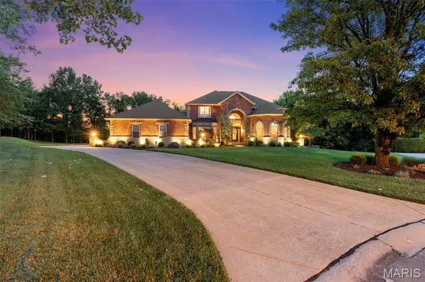 Fenton, MO 63026,732 Deer Vue LN