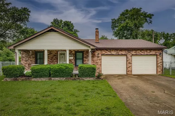 802 Camilla ST, Park Hills, MO 63601