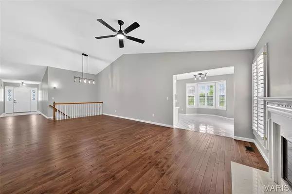 Lake St Louis, MO 63367,2417 S Lakeridge CT