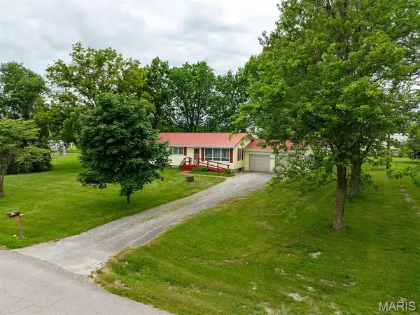 Bowling Green, MO 63334,716 N. 15th ST