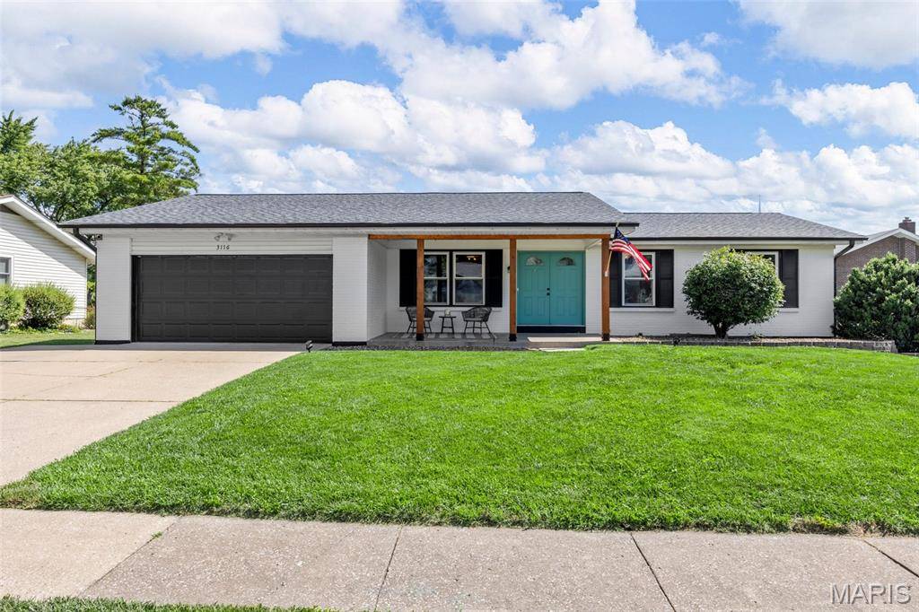 3116 Essex DR, St Charles, MO 63301