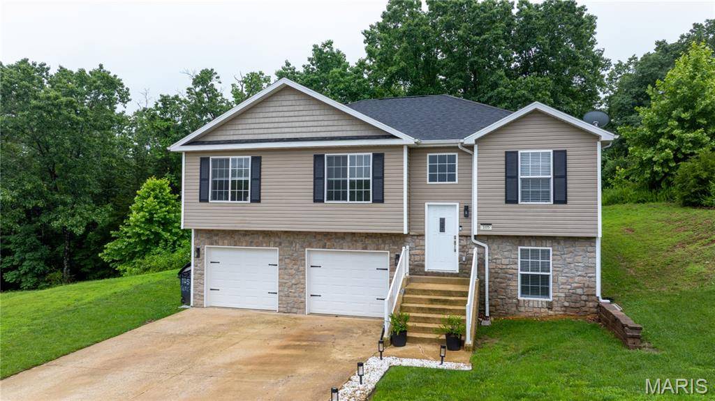 105 Quartz CT, St Robert, MO 65584