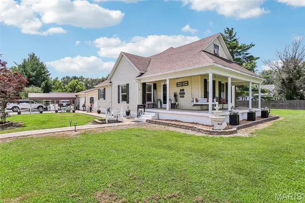 603 S Main ST,  Sorento,  IL 62086