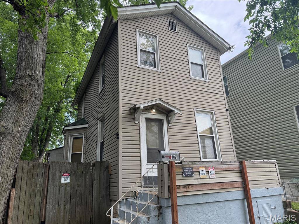 7407 Virginia AVE, St Louis, MO 63111