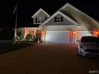 3464 Carriage XING, St Charles, MO 63301